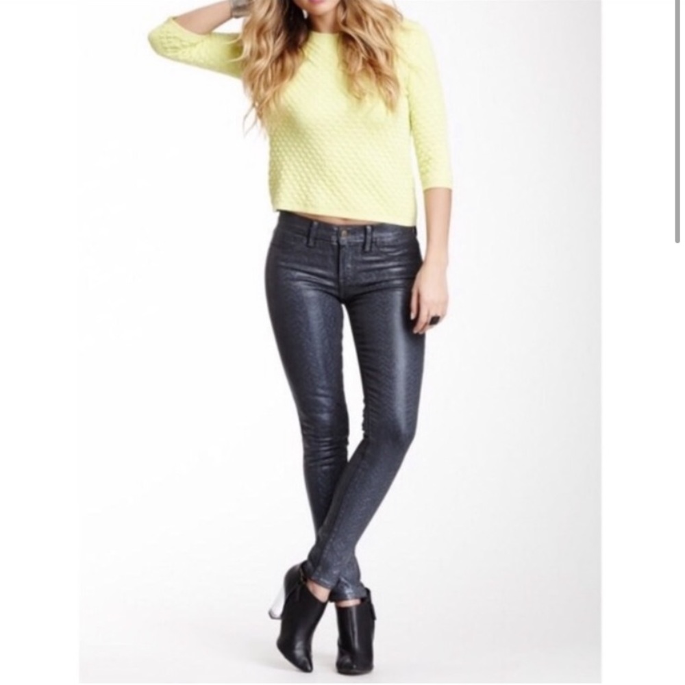 Wildfox Marianne Mid Rise Skinny Jeans Prism Wash Size 25